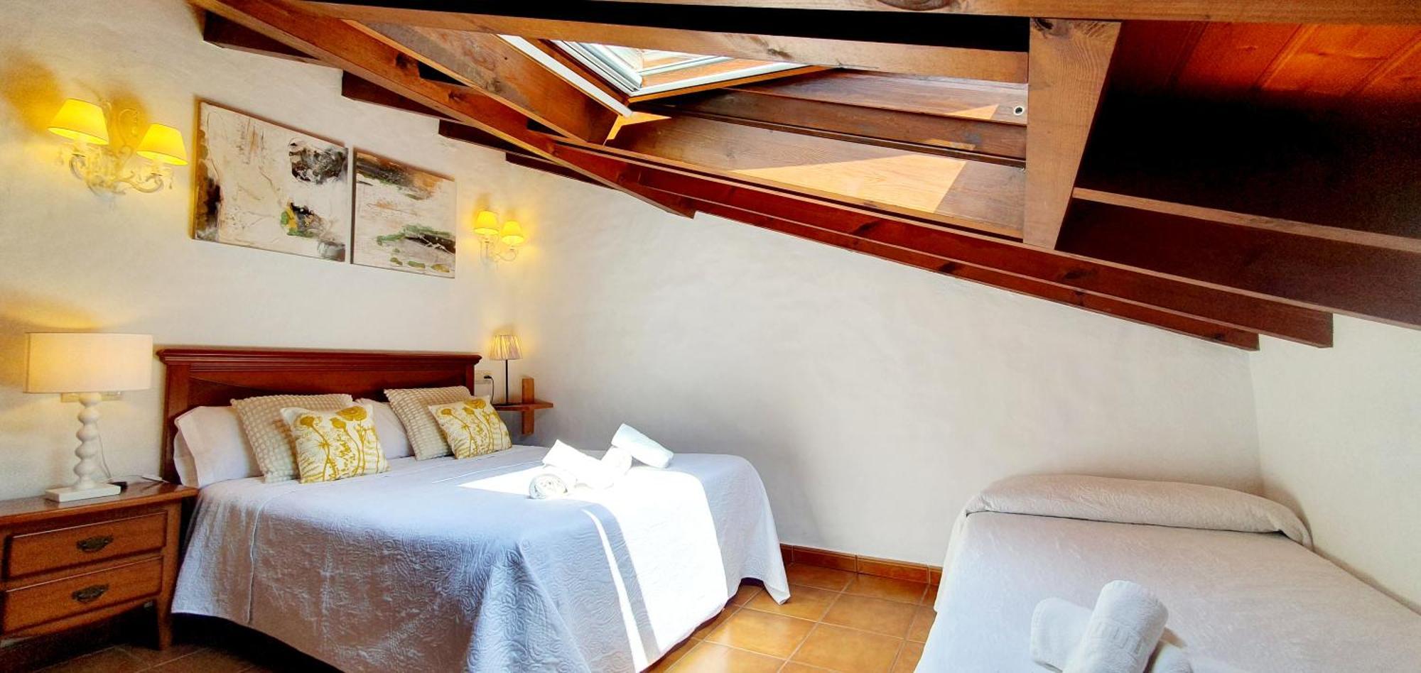 El Juacu Guest House Llanes Exterior foto